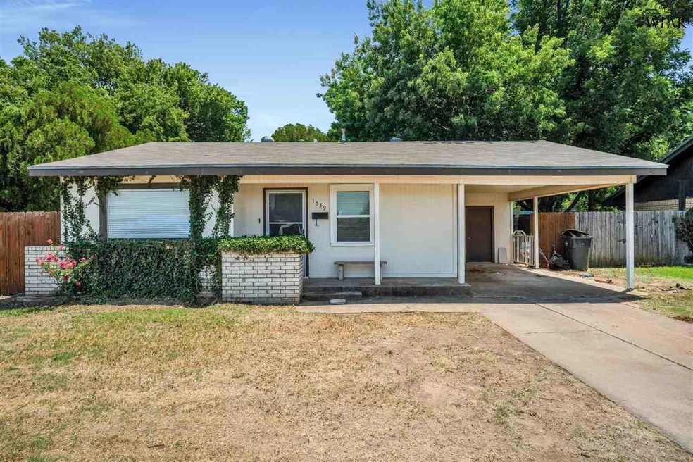 1539 Malcolm Ln, Wichita Falls, TX 76302 - photo 1