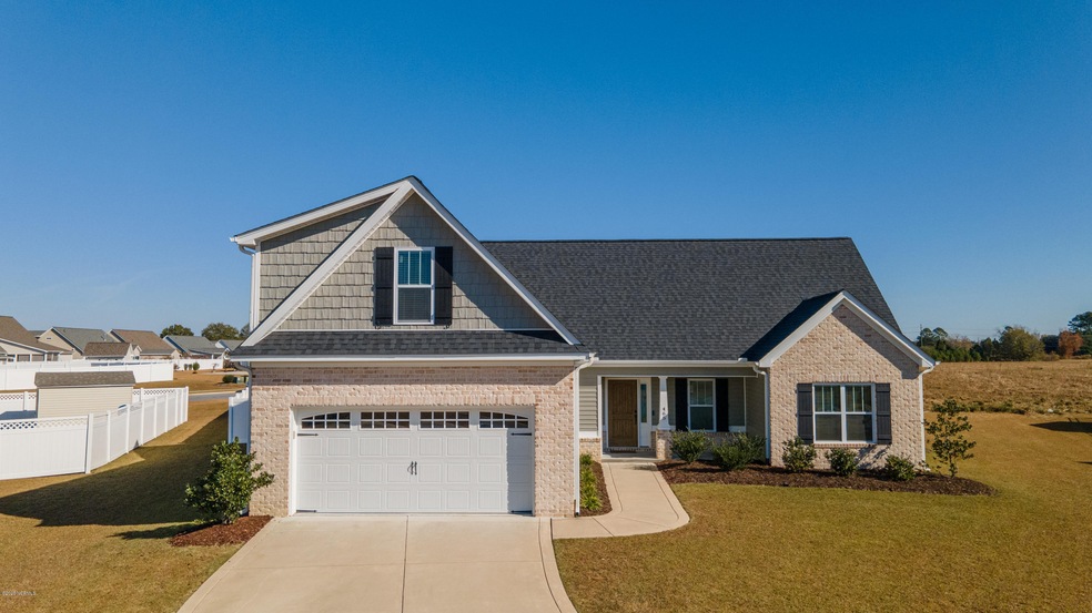 465 Castleford Dr, Winterville, NC 28590 - photo 1