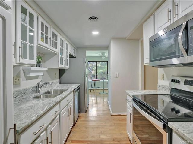 1503 Thistle Rd unit 301, Henrico, VA 23238 - photo 1