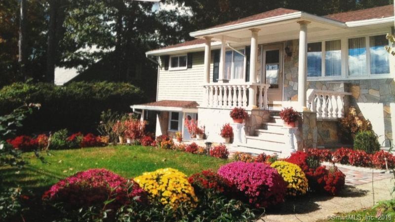 31 Alexander Ave, Waterbury, CT 06705 - photo 1