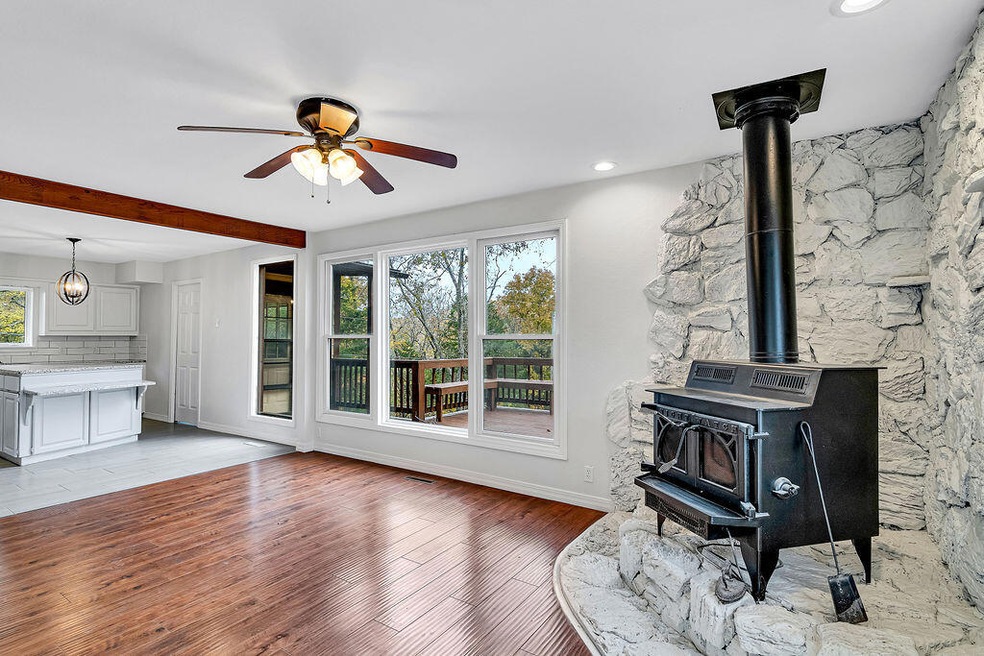 208WalkingtonLnBransonMO-7