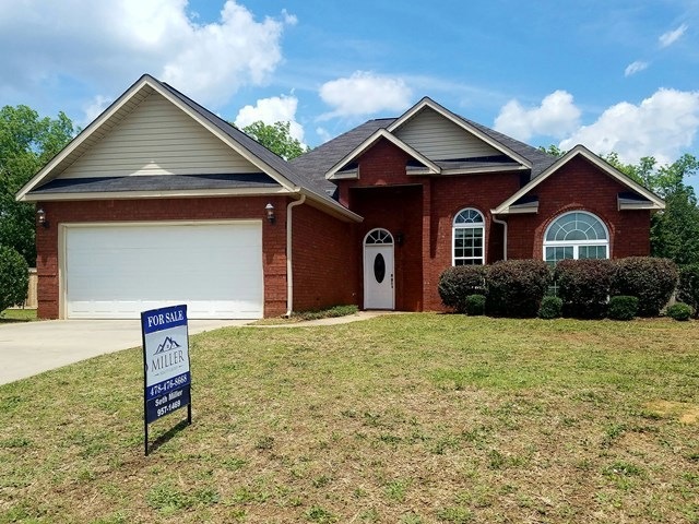 107 Manchester Ln, Byron, GA 31008 - photo 1