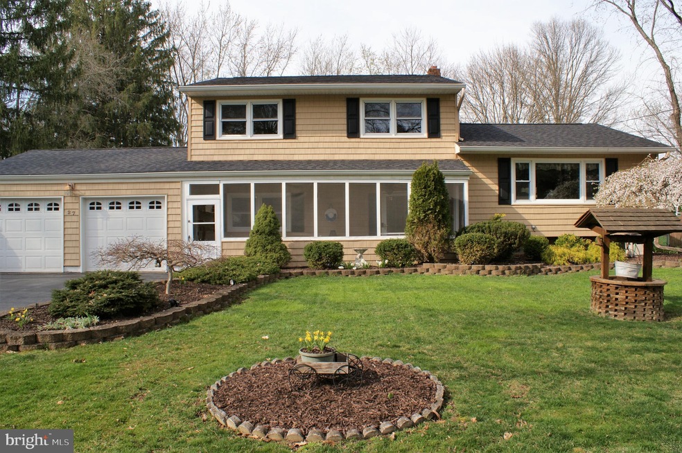 27 Sheffield Rd, East Windsor, NJ 08520 - photo 1