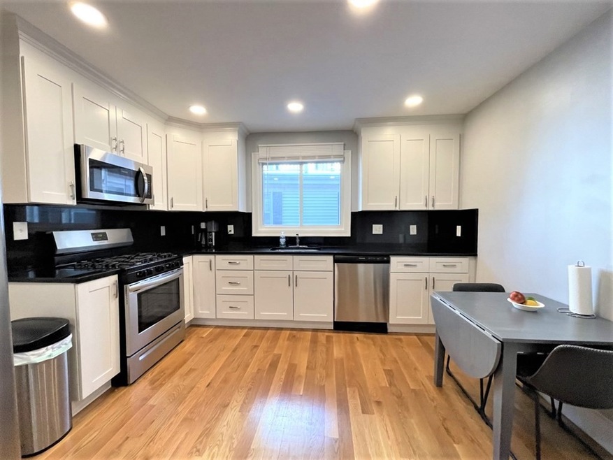 810 Broadway unit 1A, Everett, MA 02149 - photo 1