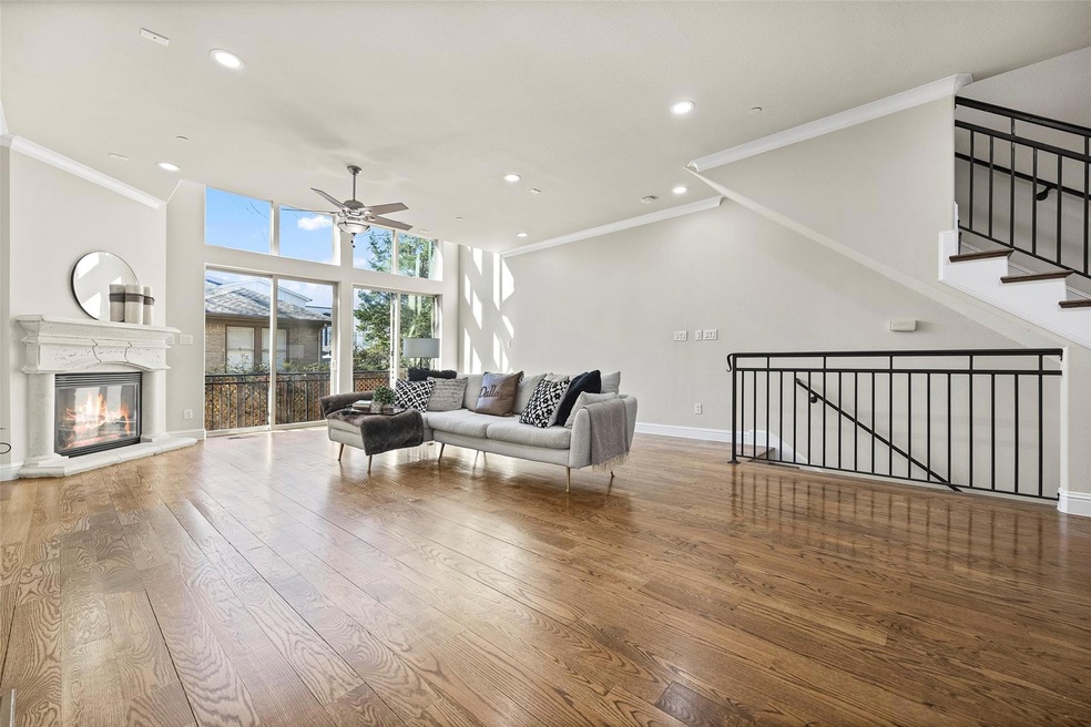 2nd Sty Living space with hardwood, ceiling firepl