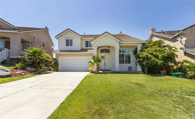 Longer driveway for ample parking!