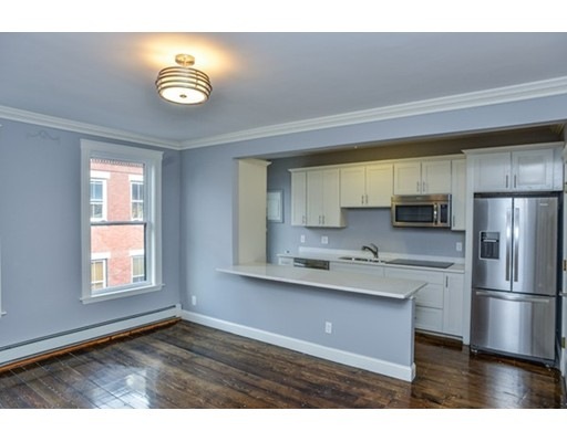 4 Centre Place unit 3, Roxbury, MA 02119 - photo 1