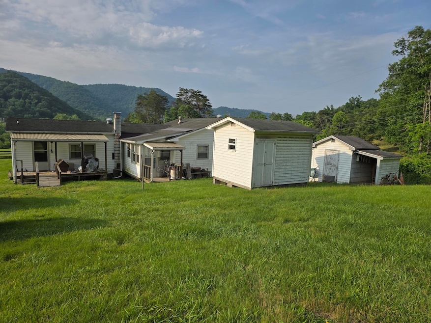 Pending $124,900 • Co-Listing Agent