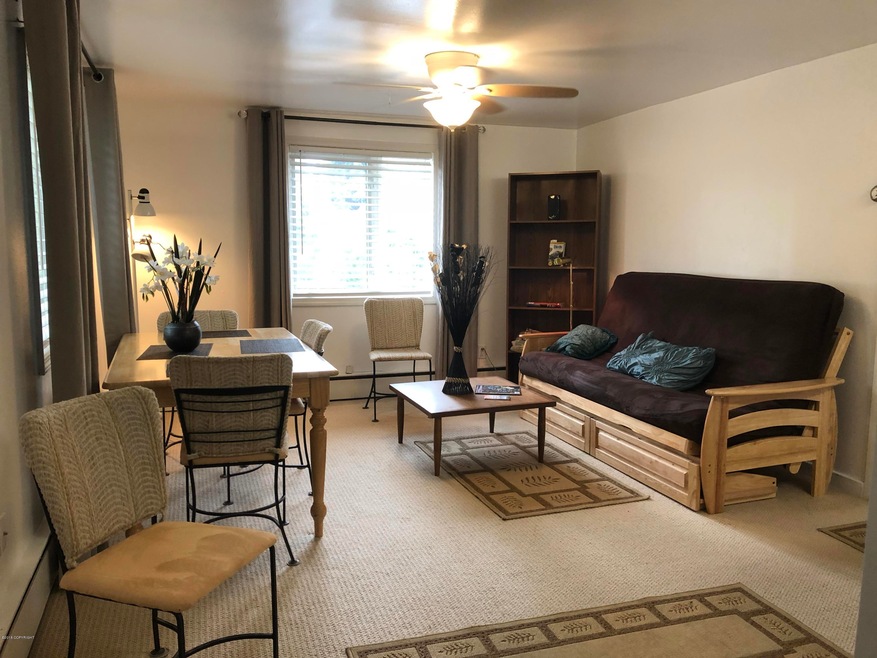 501 W 21st Ave unit 3, Anchorage, AK 99503 - photo 1