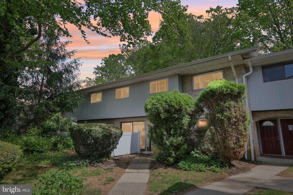 Sold $285,000