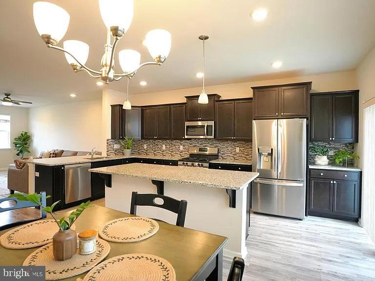 19 Zinnia Ct, Mount Laurel, NJ 08054 - photo 1