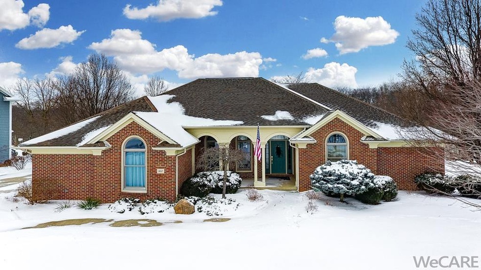 467 Riverbend Dr, Bluffton, OH 45817 - photo 1