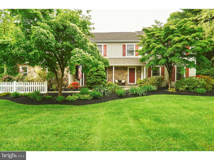 284 Winthrop Rd, Berwyn, PA 19312 - photo 1