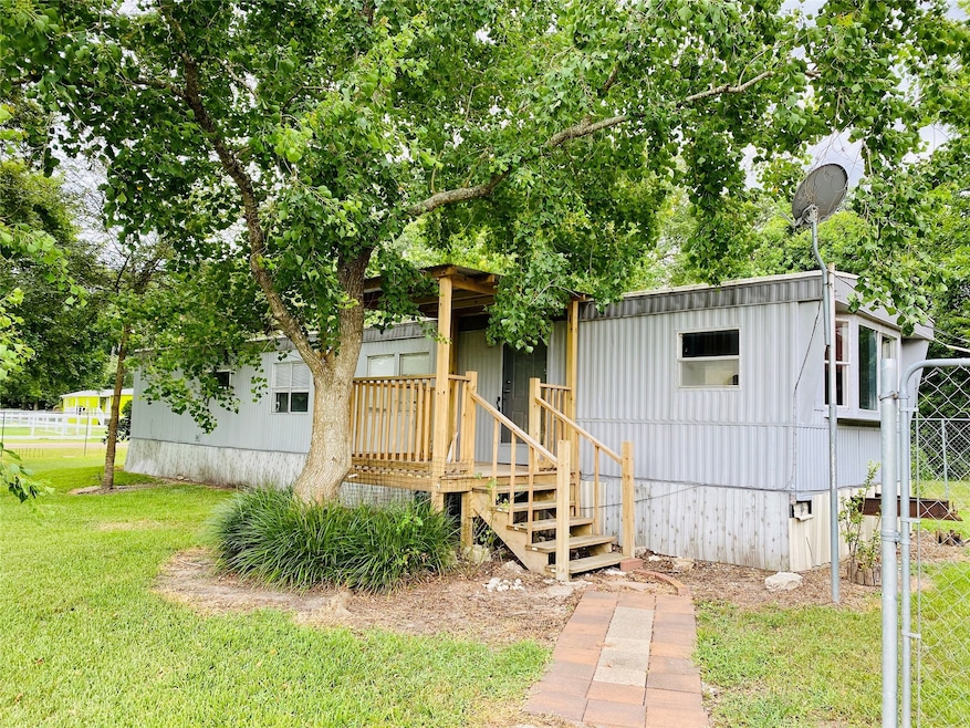 11759 Big Holly Ln, Conroe, TX 77385 - photo 1