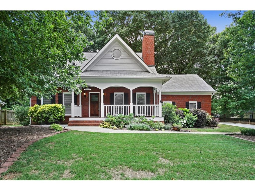 Welcome home to 1790 Knott Street in desirable Orm
