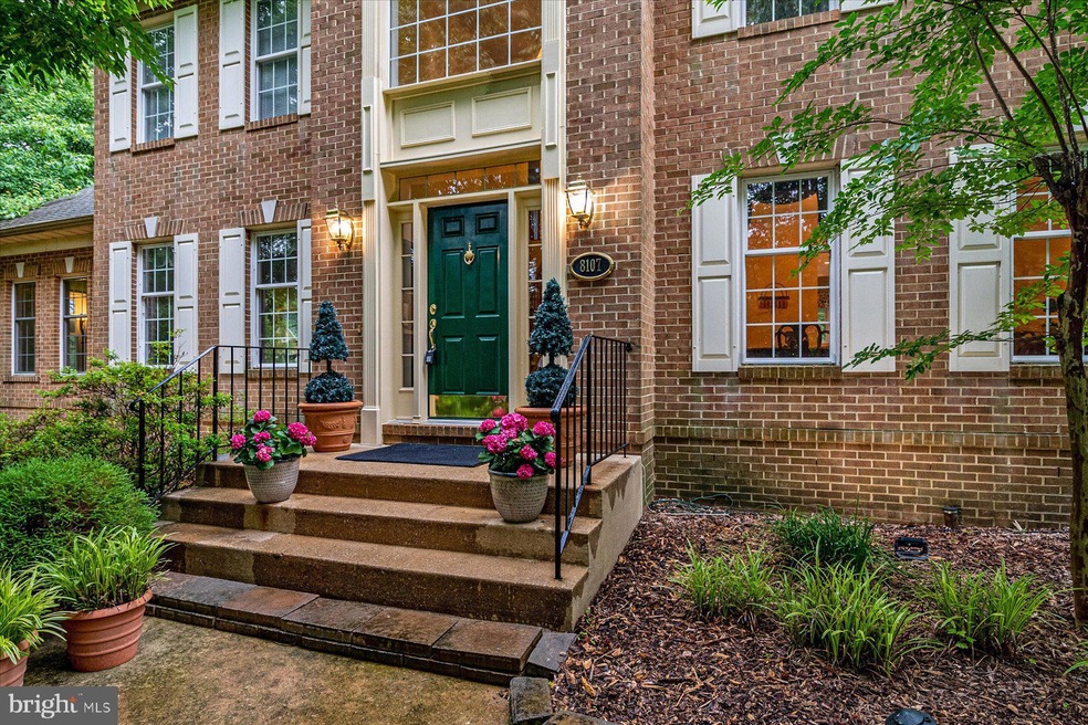 8107 Felbrigg Hall Rd, Glenn Dale, MD 20769 - photo 1