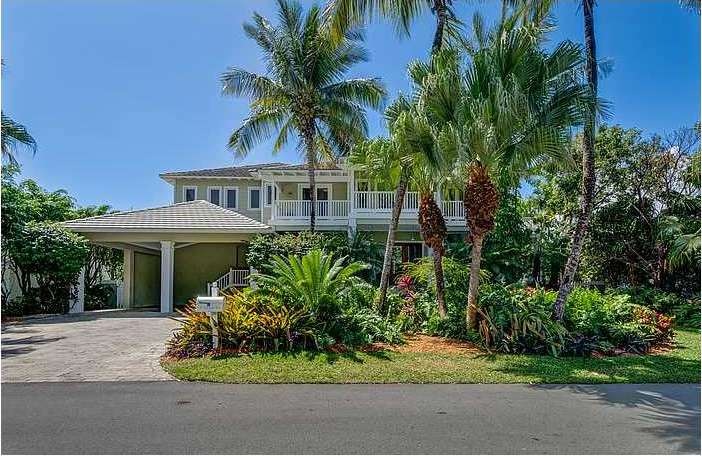 650 N Mashta Dr, Key Biscayne, FL 33149 - photo 1