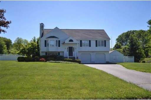 6 Clover Hill Rd, Sutton, MA 01590 - photo 1