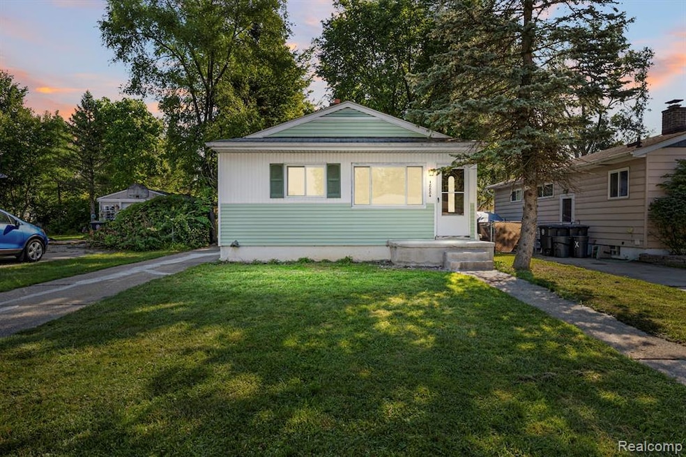 For Rent $1,900/month • Co-Listing Agent