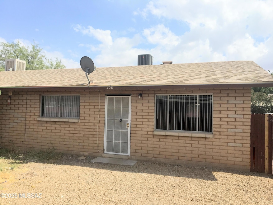 For Rent $1,050/month