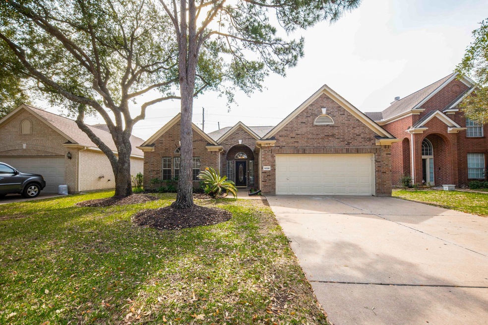 6006 Walkabout Way, Katy, TX 77450 - photo 1