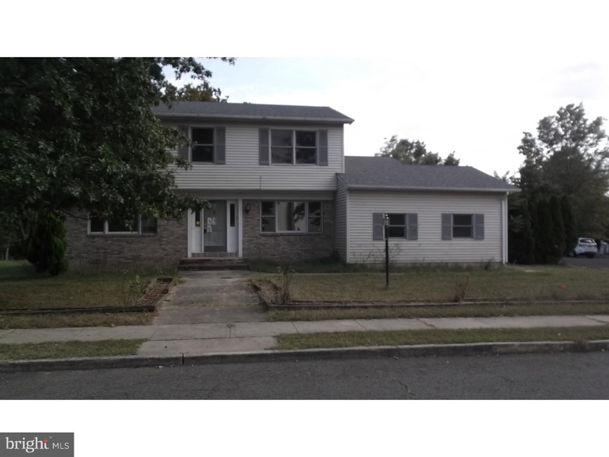 22 Hixon Dr, Burlington, NJ 08016 - photo 1