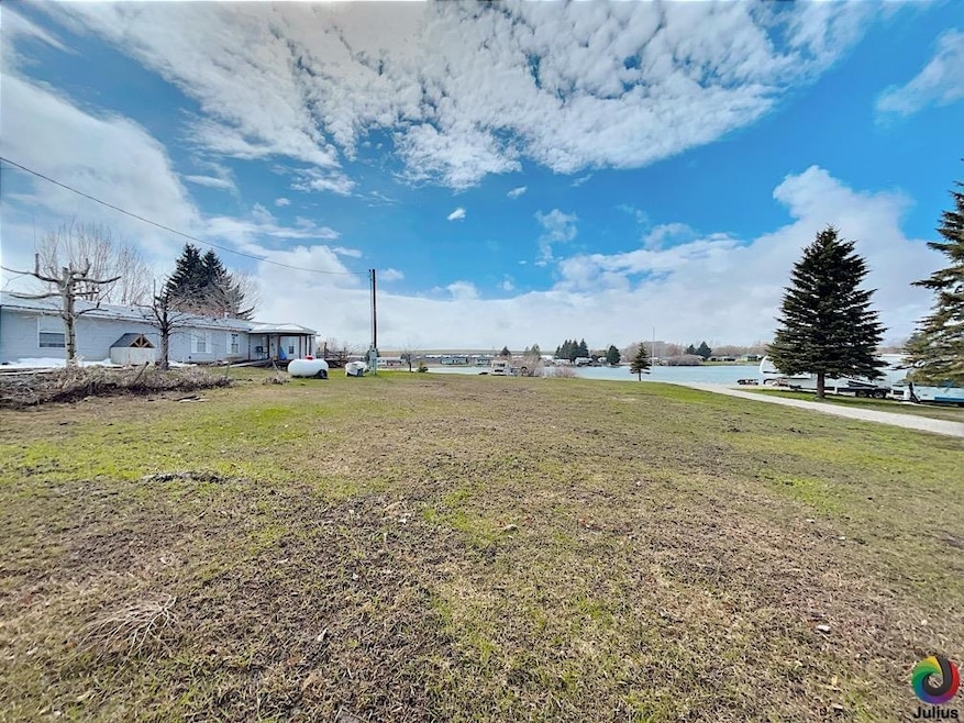 For Sale $429,900 • Co-Listing Agent