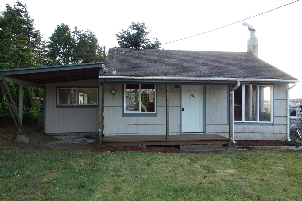 1315 SE Oar Ave, Lincoln City, OR 97367 - photo 1