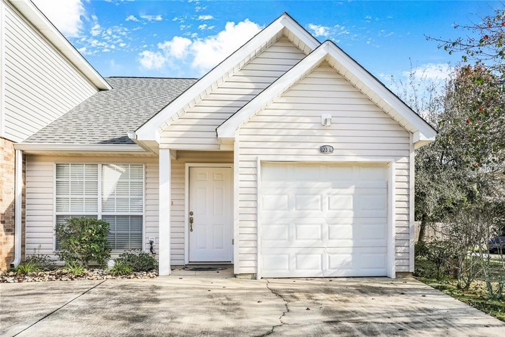 Covington Meadows Townhome end unit