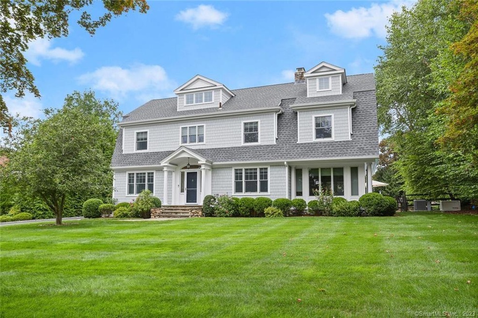 318 Soundview Ave, Stamford, CT 06902 - photo 1