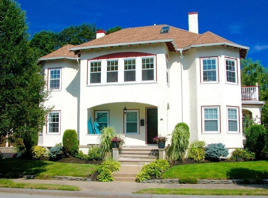 55 Lothrop St unit 1, Newtonville, MA 02460 - photo 1