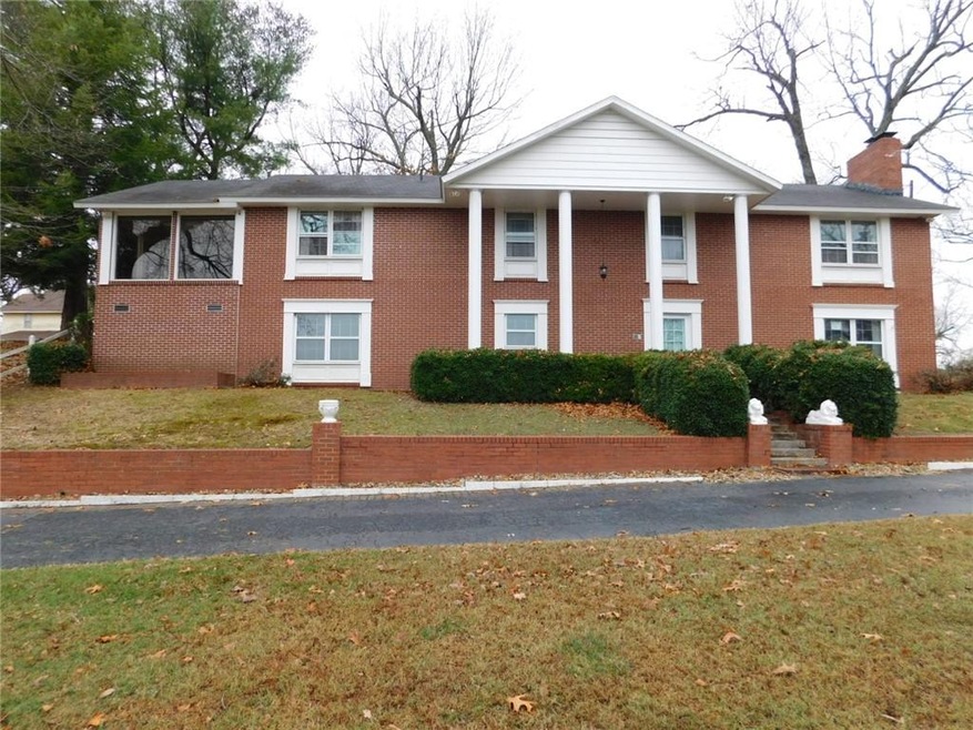 Sold $260,000 • Co-Listing Agent