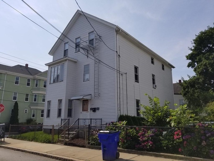 197 Warren St, Fall River, MA 02721 - photo 1