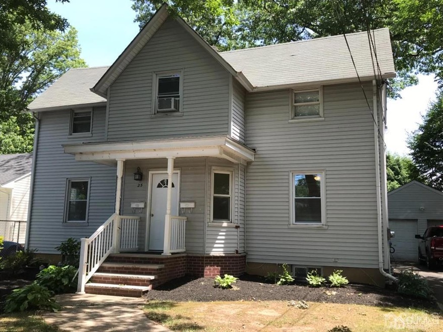 25 Garden St unit 1, Edison, NJ 08817 - photo 1