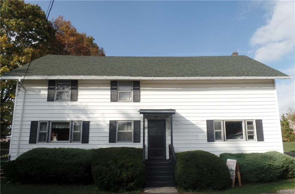 Front picture of home.