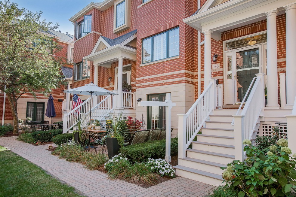 188 N Addison Ave, Elmhurst, IL 60126 - photo 1