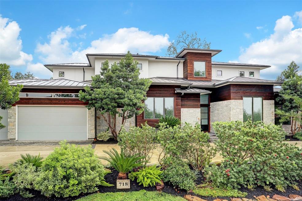 718 Bunker Hill Rd, Houston, TX 77024 - photo 1