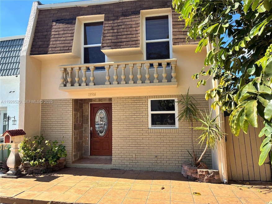 13514 NE 23rd Place, North Miami, FL 33181 - photo 1