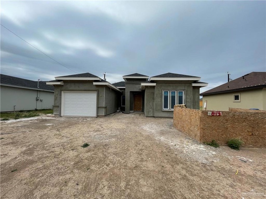 817 Hawk St, Alamo, TX 78516 - photo 1