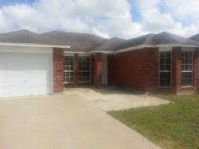 2706 Tesoro Dr unit 9, Weslaco, TX 78596 - photo 1