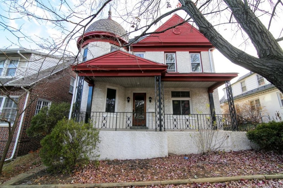 934 Linden St, Bethlehem, PA 18018 - photo 1