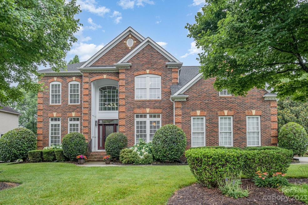 Sold $755,000 • Co-Listing Agent