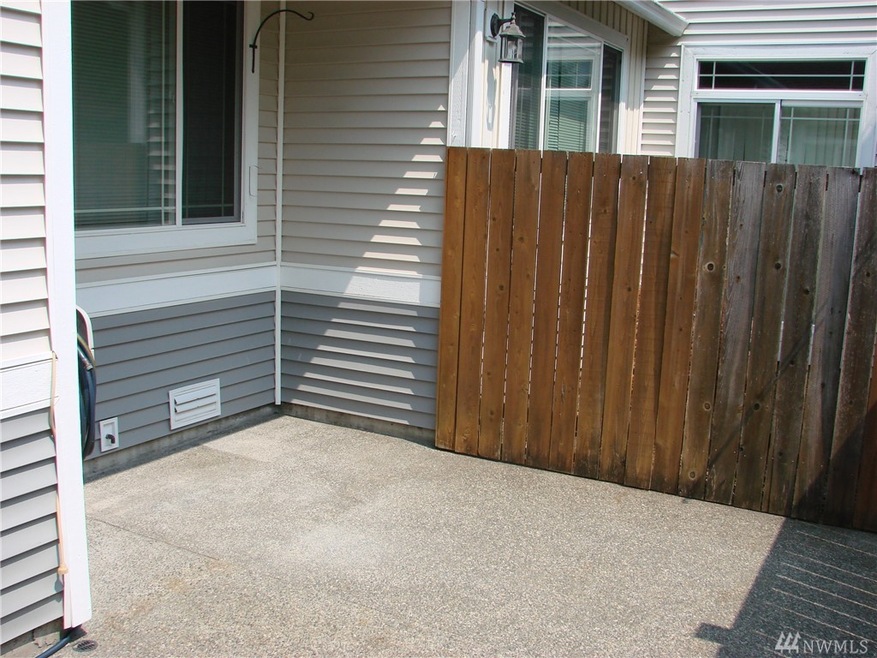 1002 Sigafoos Ave NW, Orting, WA 98360 - photo 1