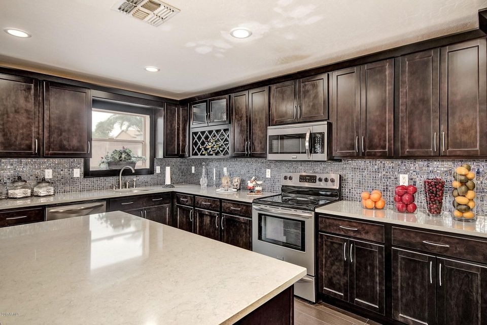 7023_Kitchen_2