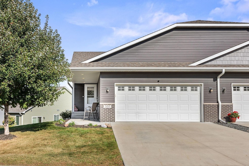 337 2nd St NW, Mayer, MN 55360 - photo 1