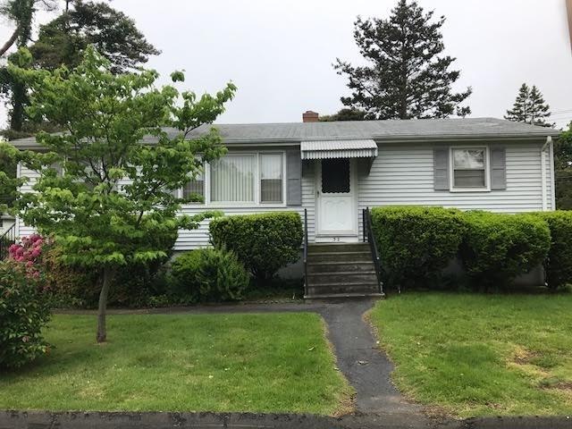 32 Boxford St, East Haven, CT 06512 - photo 1