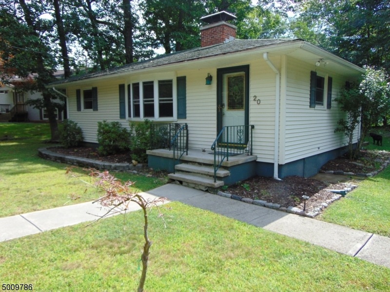 20 Hemlock Rd, Byram Township, NJ 07821 - photo 1