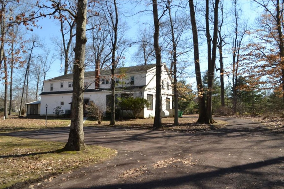 4621 Cold Spring Creamery Rd, Doylestown, PA 18902 - photo 1