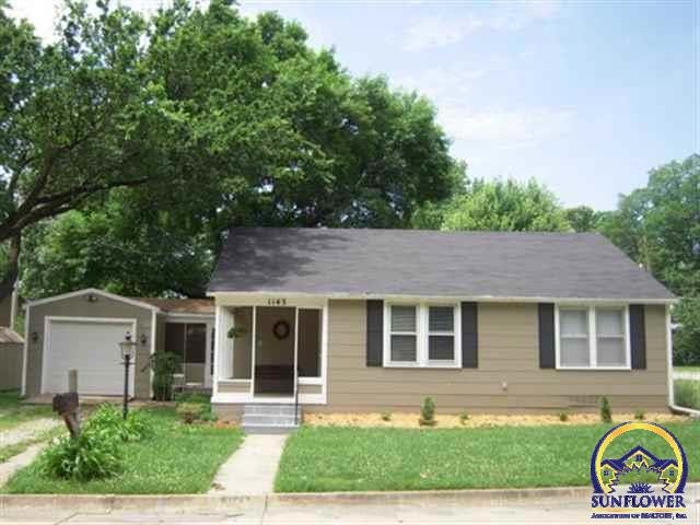 1143 SW Mission Ave, Topeka, KS 66604 - photo 1