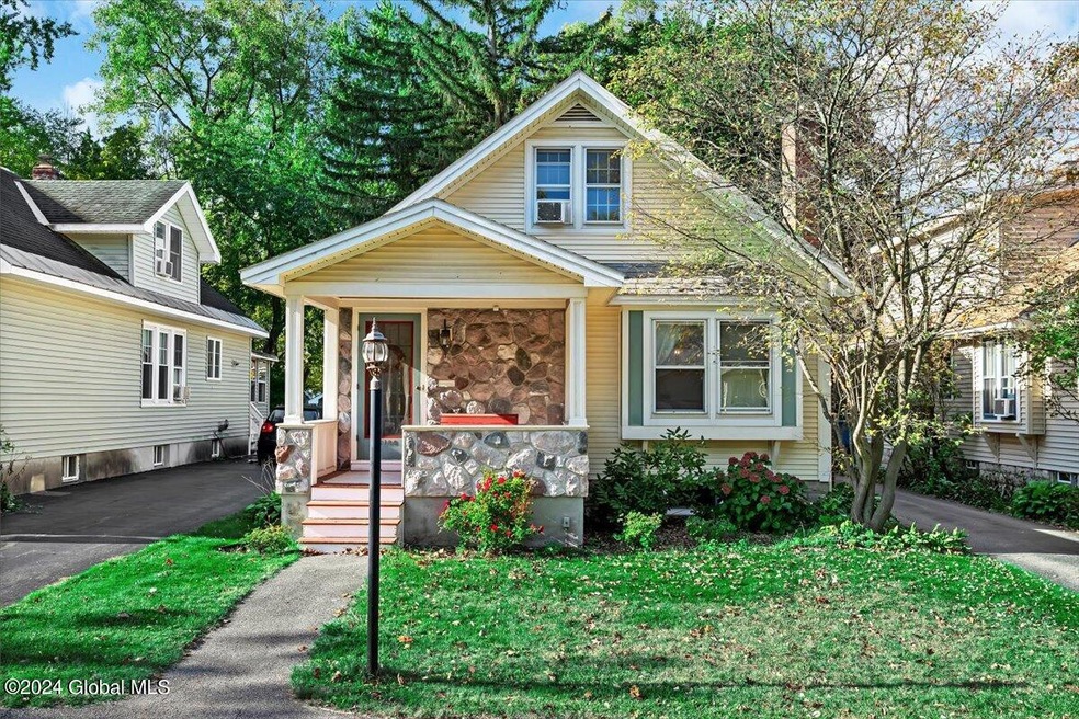 2188 The Plaza, Schenectady, NY 12309 - photo 1